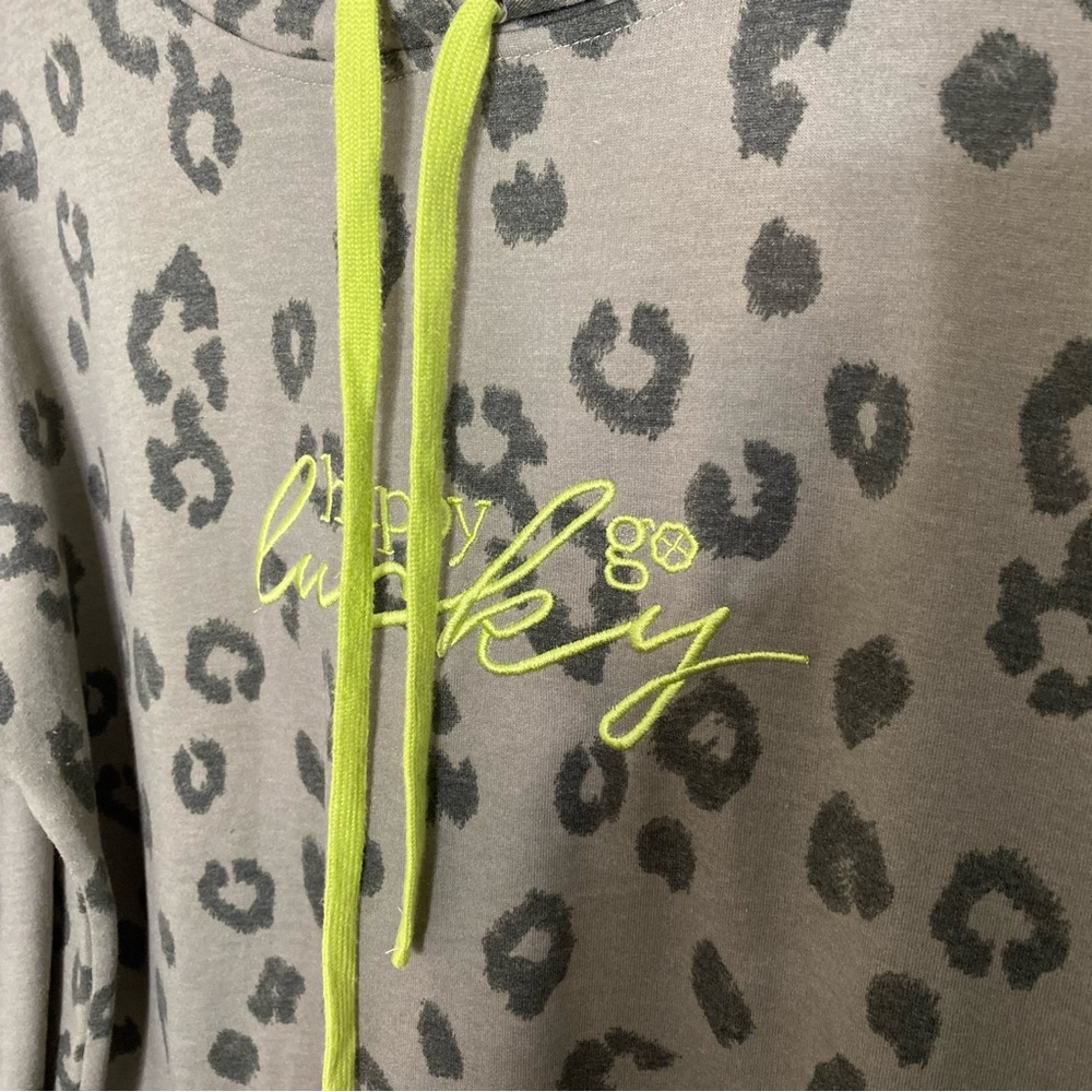 Feeling Festive size XL ‘happy go lucky’ leopard print hoodie jogger outfit set - Picture 5 of 16